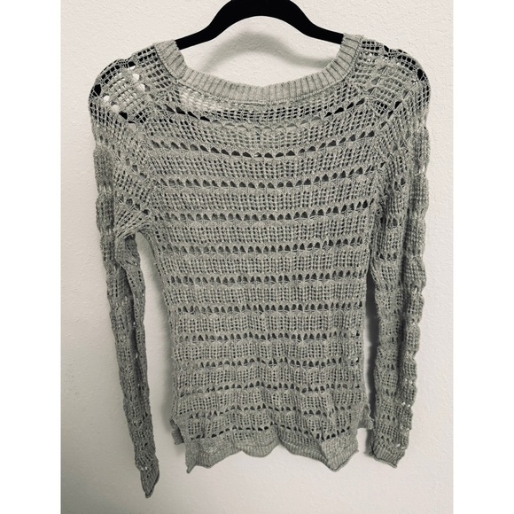 Gray Elegant Knit Sweater - Picture 3 of 3